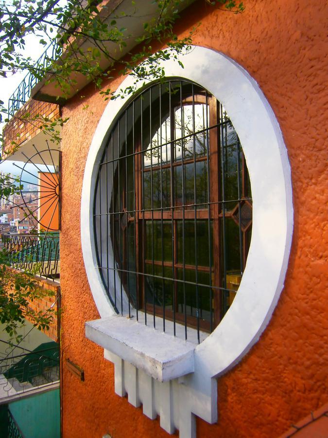 Raiz Hostel Медельин Экстерьер фото