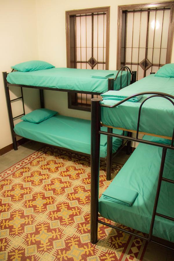 Raiz Hostel Медельин Экстерьер фото