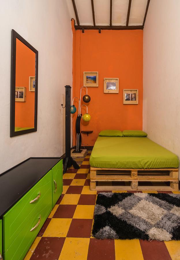 Raiz Hostel Медельин Экстерьер фото