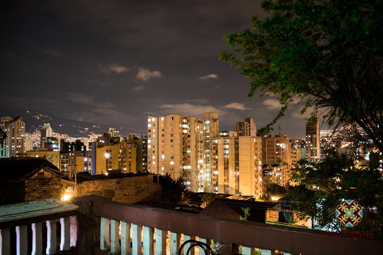 Raiz Hostel Медельин Экстерьер фото