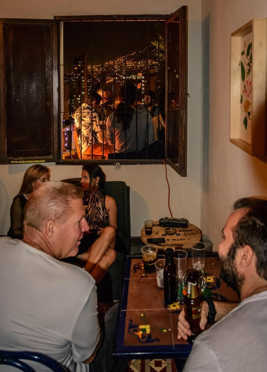 Raiz Hostel Медельин Экстерьер фото